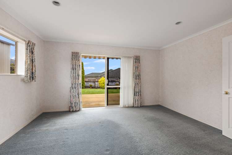 61 Kath Hopper Drive Orewa_10