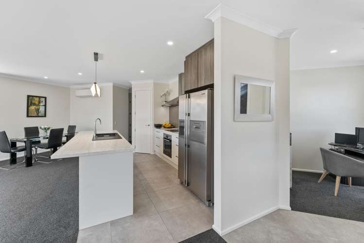 61 Woodley Road Richmond_9