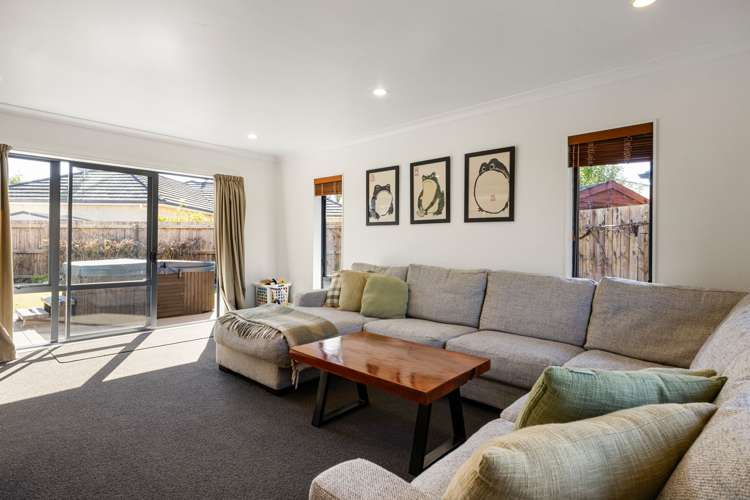 9 Christy Brown Place Leamington_12