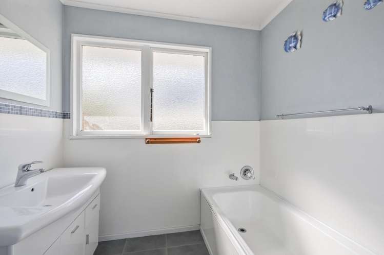 3 Fairford Street Bishopdale_18