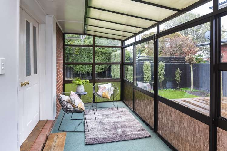 1/1 Greers Road Ilam_13