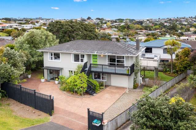 844 Whangaparaoa Road Manly_1