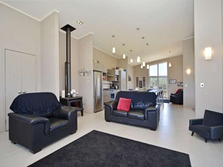 5 Pinedale Crescent Riversdale Beach_10