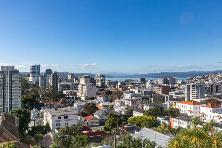 6 Maarama Crescent_3