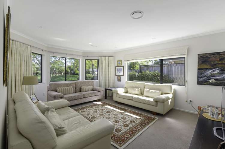 4 Ballantrae Place Huntington_11