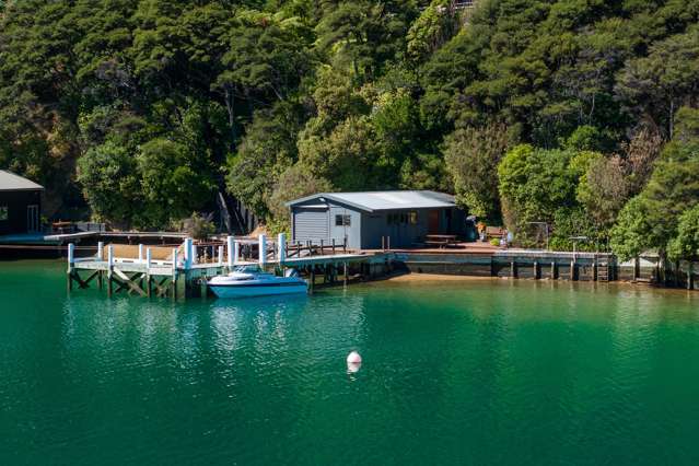 - Ruakaka Bay Queen Charlotte Sound_4