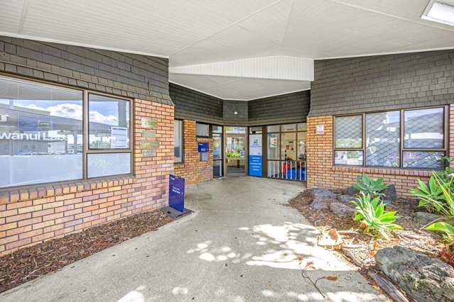 17 Palmers Road Clendon Park_2