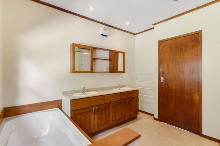 19 Wyndham Road Pinehaven_12