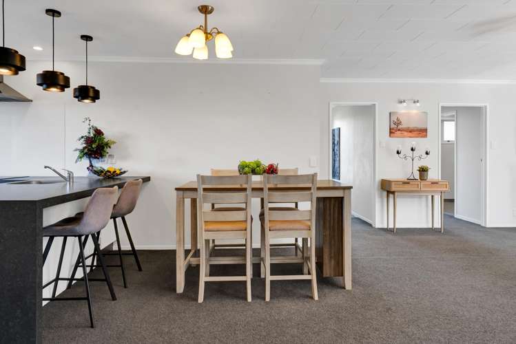 1 Cabot Place Frankleigh Park_11