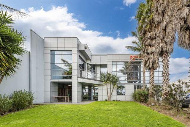 7 Airborne Road Albany_2