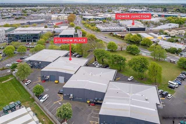 2/1 Show Place Addington_1