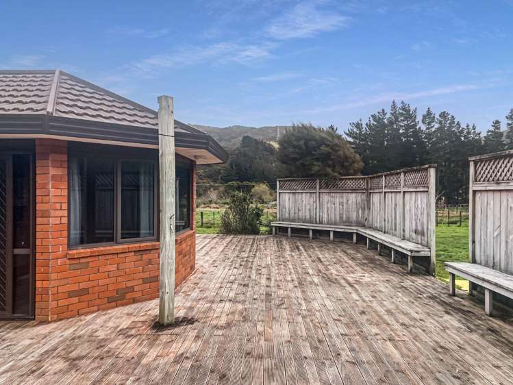 150 Upper Fitzherbert Road 10629_12