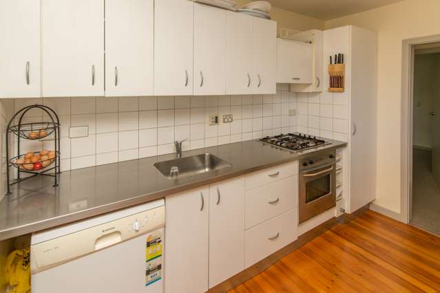 44 Joy Street Shirley_3