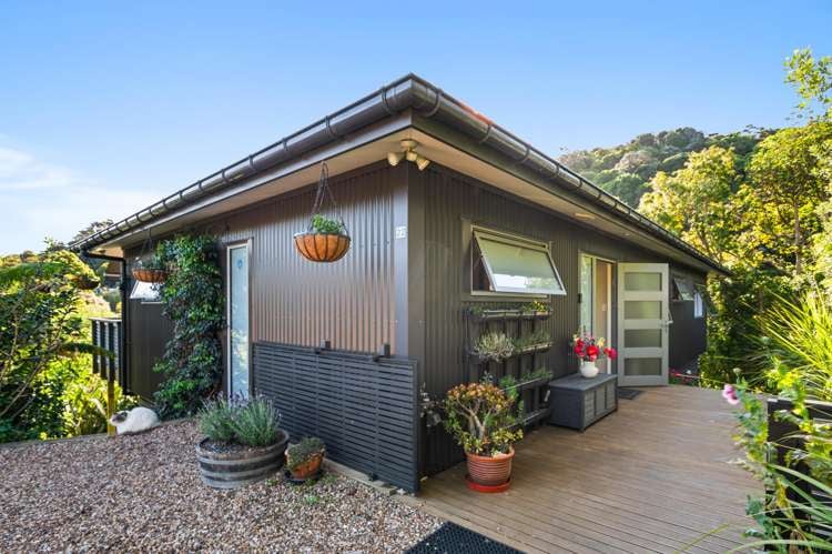 9 Lannan Road Surfdale_3