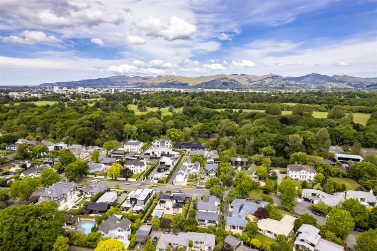 17 Desmond Street Merivale_20