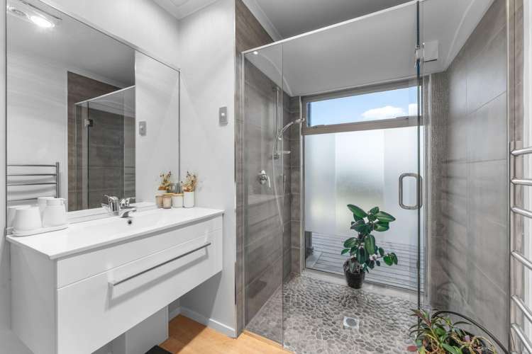 17 Windsor Street Richmond Heights_13