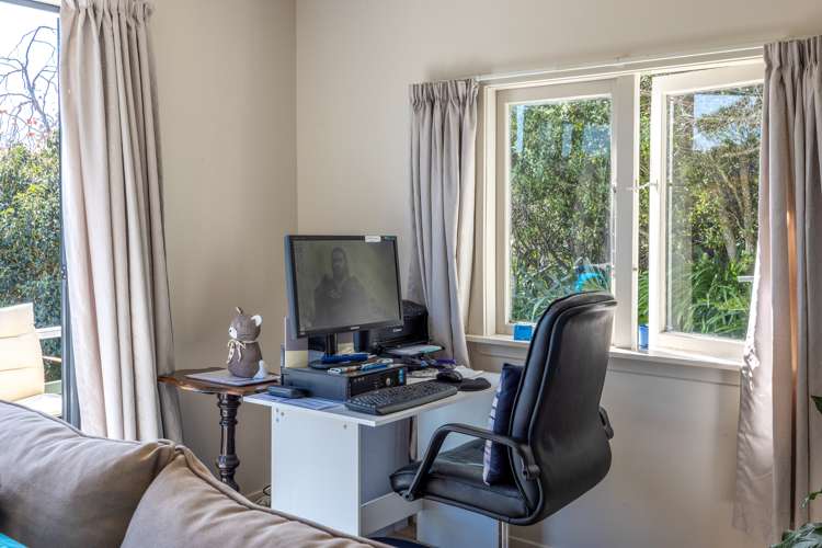 3 Bryan Road Surfdale_8