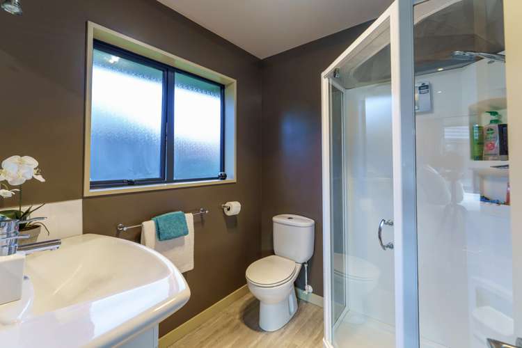 5 Hideaway Gate Parklands_12