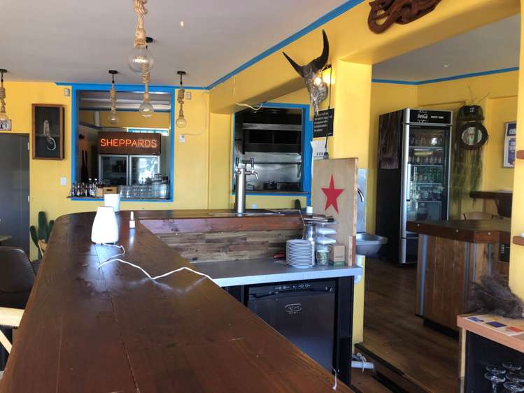 131 Lake Road Belmont_1