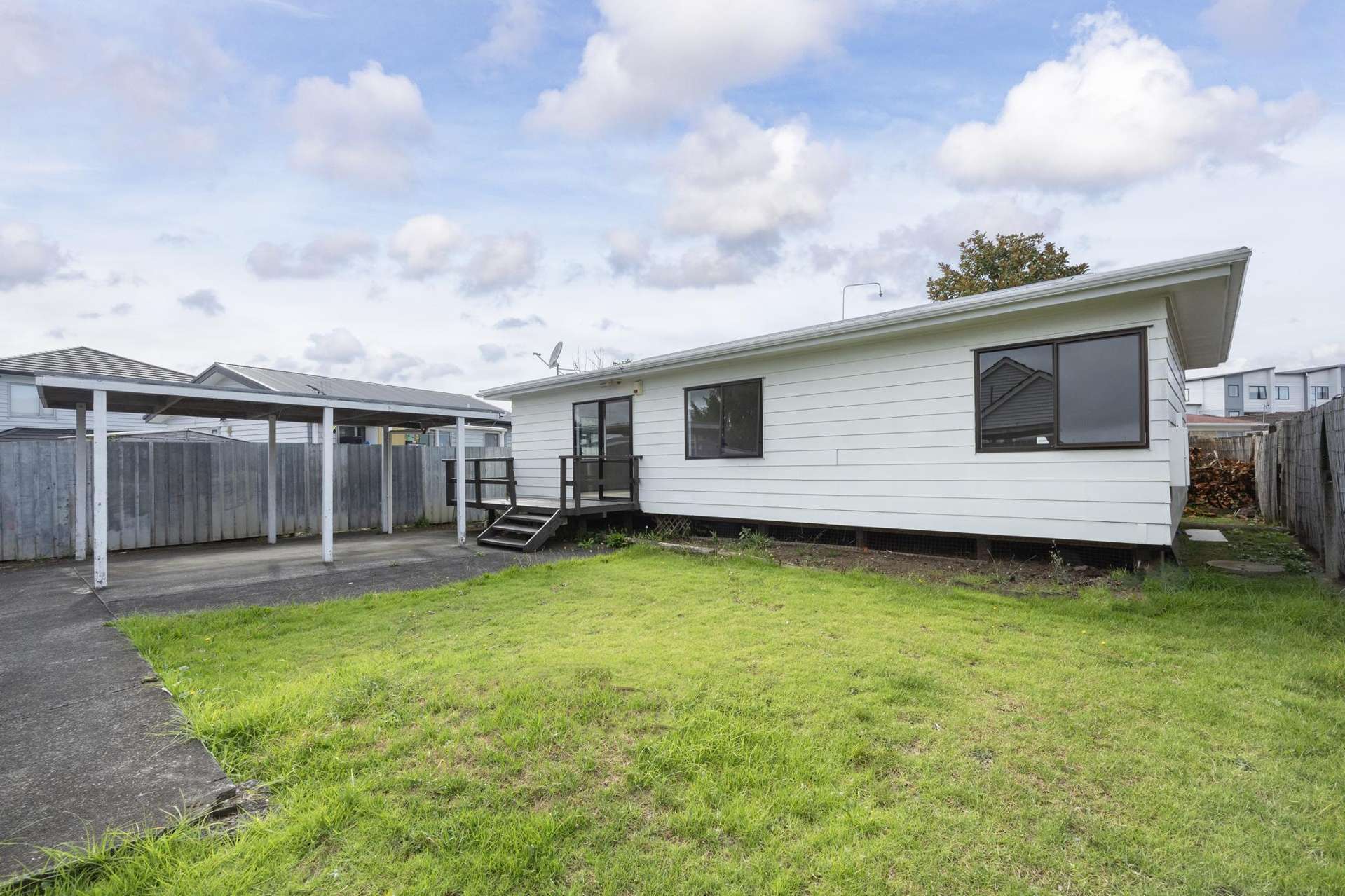 2/9 Cornwall Road Mangere_0
