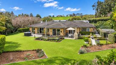 42 Farquharson Road_1