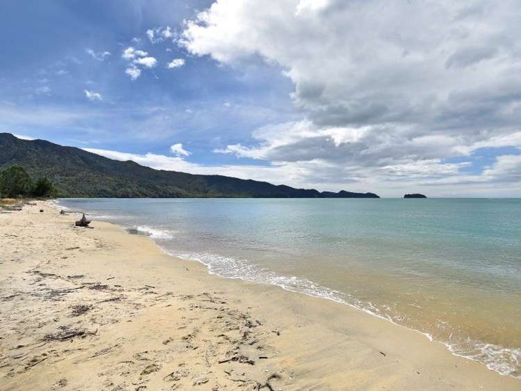 29 Newhaven Crescent Marahau_27