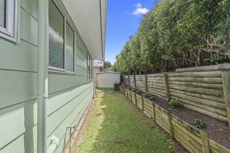 1/25 Tahurangi Place Spotswood_13
