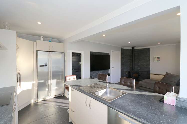 149 Paterson Street Grasmere_5