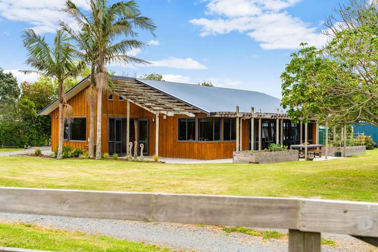 160 South Road Waipu Whangārei Houses for Sale One Roof