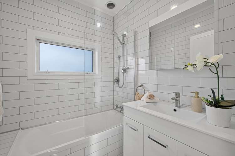 17 Kearneys Road Linwood_13