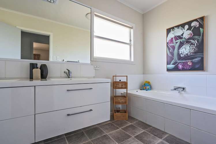 1000 Gordon Road Raureka_11