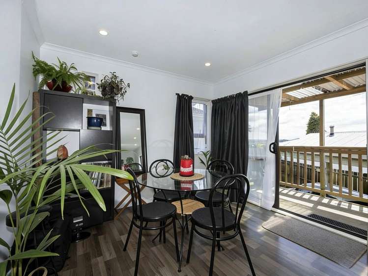 28 Beauchamp Drive Massey_12