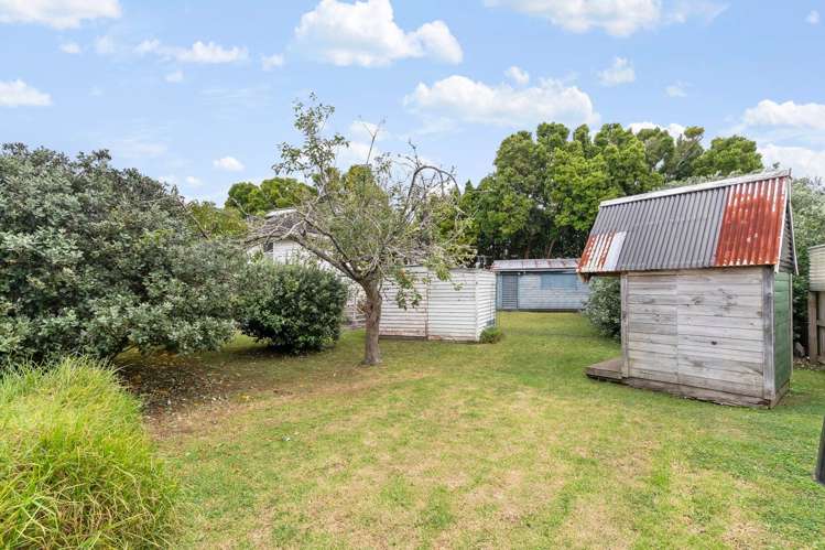 9 Mavis Place Beach Haven_16