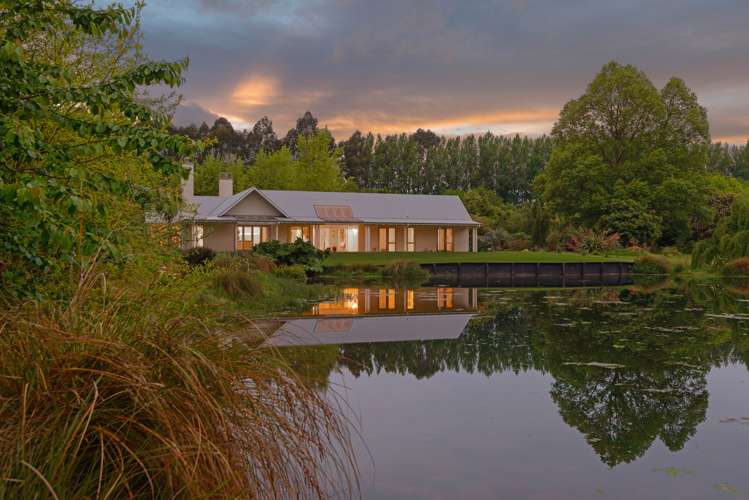 61 Mapleham Drive Pegasus_1