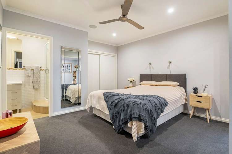 9 Dorchester Place Orewa_30