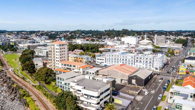 26/127 Saint Aubyn Street New Plymouth Central_25