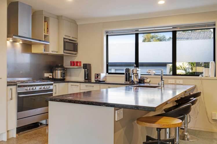 5a Rewa Street New Lynn_6