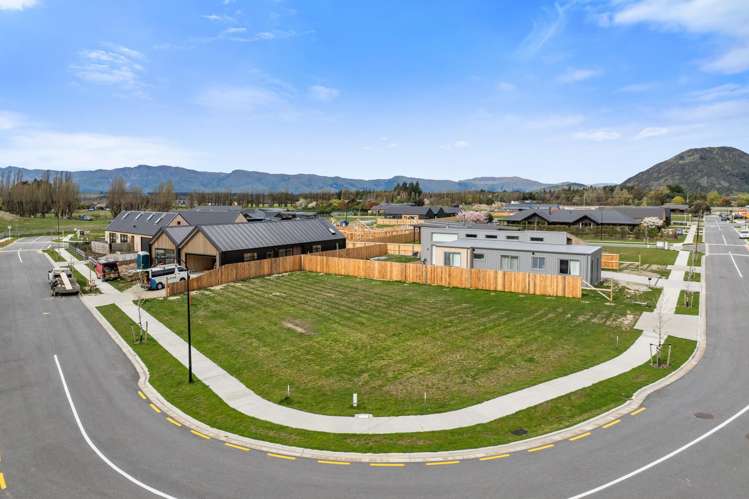 12 Rubus Street Wanaka_1