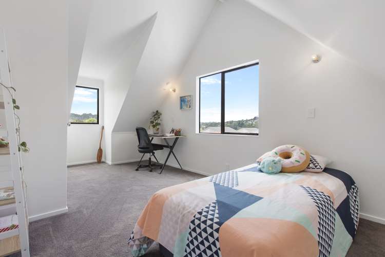 1/105 Lancaster Road Beach Haven_10