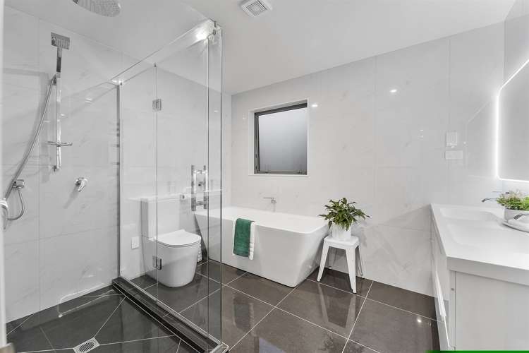 17 Winscombe Street Belmont_15