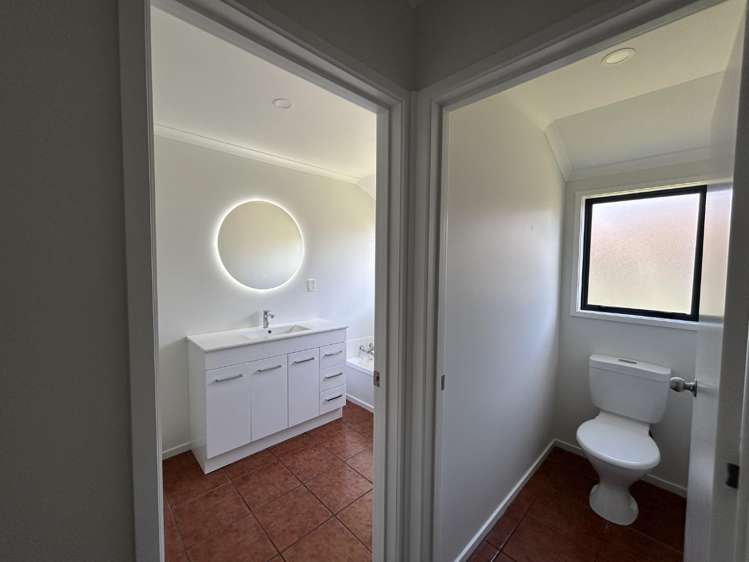 49 Edenpark Drive Rototuna_16