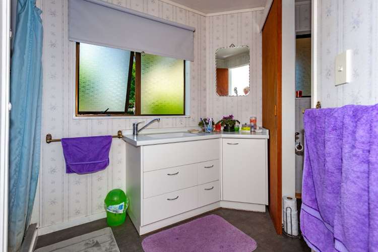 118 Everitt Crescent Whangamata_11