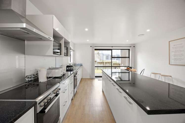 8 McKay Drive Temple View_7