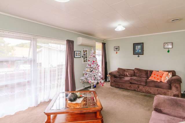 13 Hartford Crescent Totara Park_4