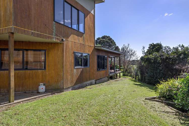 15 Dunlop Road Waiotahe_31