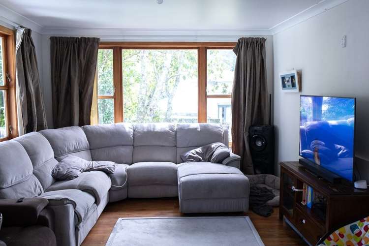 3 Sunny Grove Wainuiomata_21