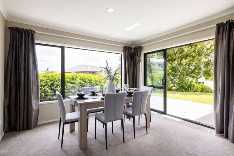 5 & 5A Denham Court Flagstaff_12