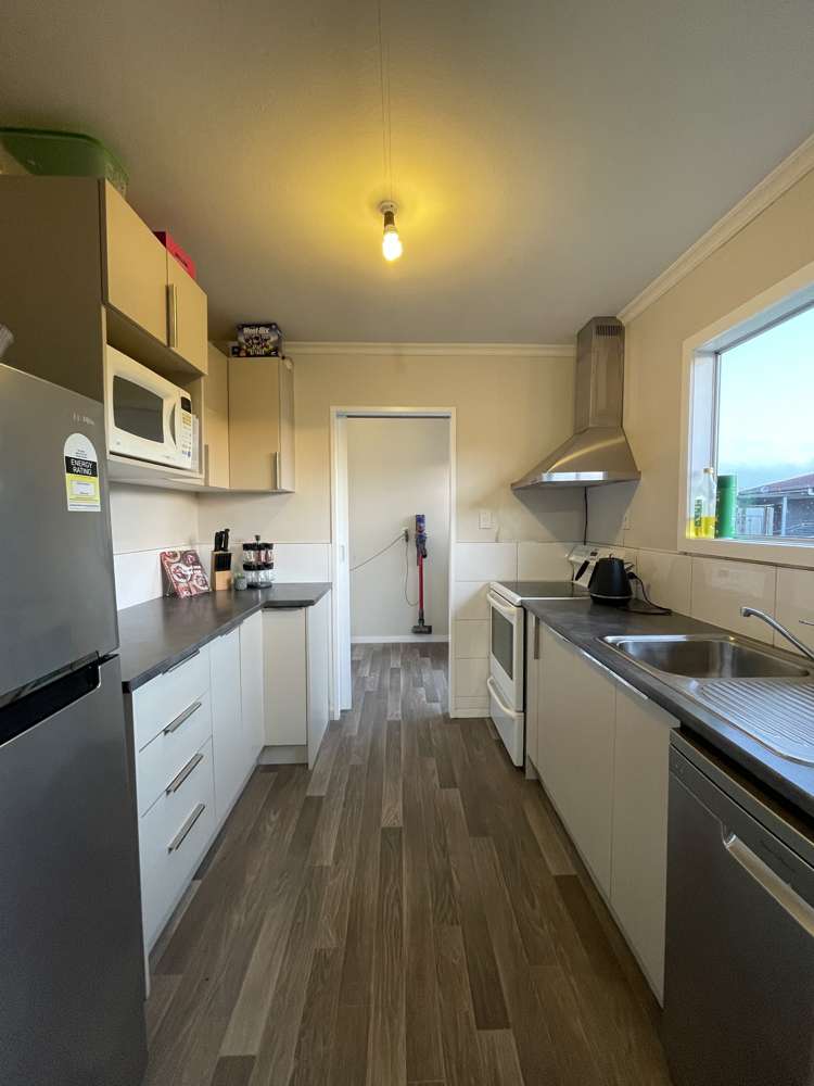 38 Suzanne Grove Kelvin Grove_2