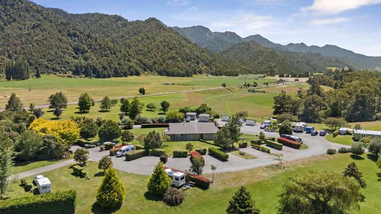 2595 Kawatiri-Murchison Highway Longford_1