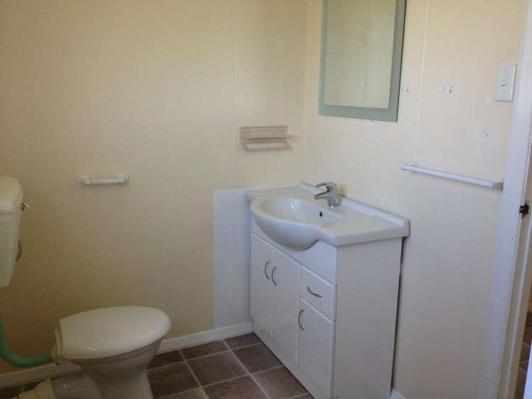 B/98 Lyndhurst Drive 11193_6